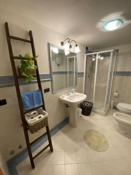 Casa Vacanze Fonte Del Menotre Фолиньо Экстерьер фото