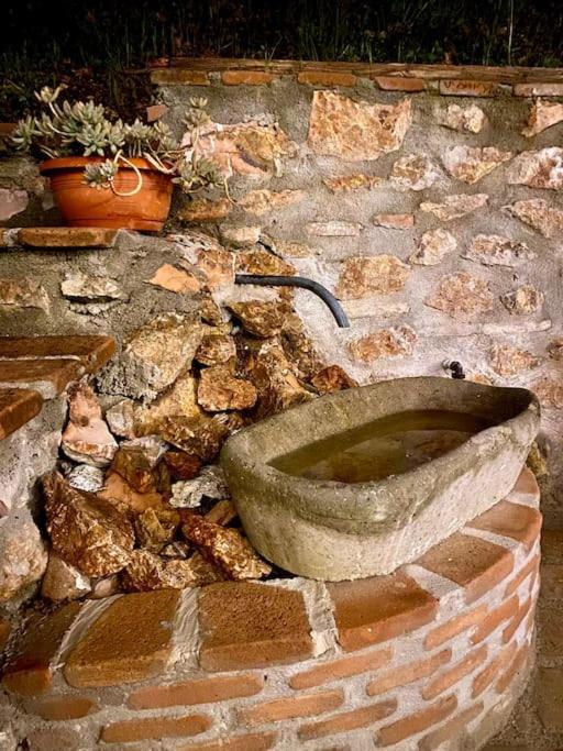 Casa Vacanze Fonte Del Menotre Фолиньо Экстерьер фото