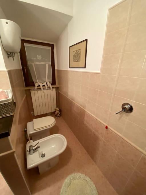 Casa Vacanze Fonte Del Menotre Фолиньо Экстерьер фото