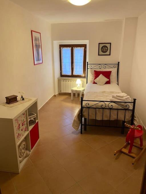 Casa Vacanze Fonte Del Menotre Фолиньо Экстерьер фото