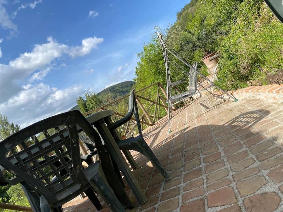 Casa Vacanze Fonte Del Menotre Фолиньо Экстерьер фото